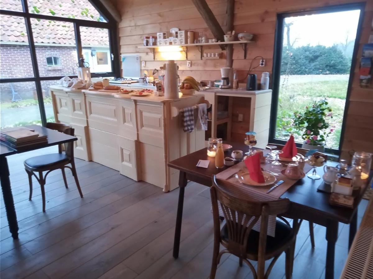 Onstwedde Boerderijkamer Korenbloem المظهر الخارجي الصورة